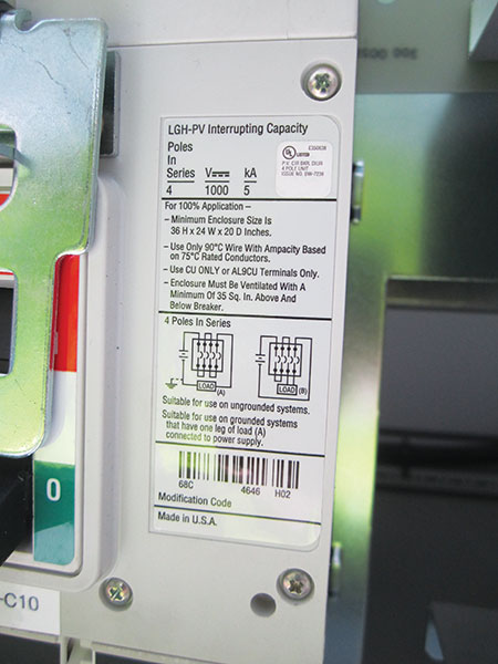 Photo 2. A nameplate indicating the breaker is suitable to 100 % continuous operation.