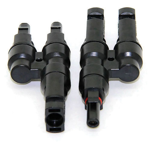 Photo 2. Y cable adapter with MC-4 type connectors. All connectors must mate with matching connectors from the same manufacturer.