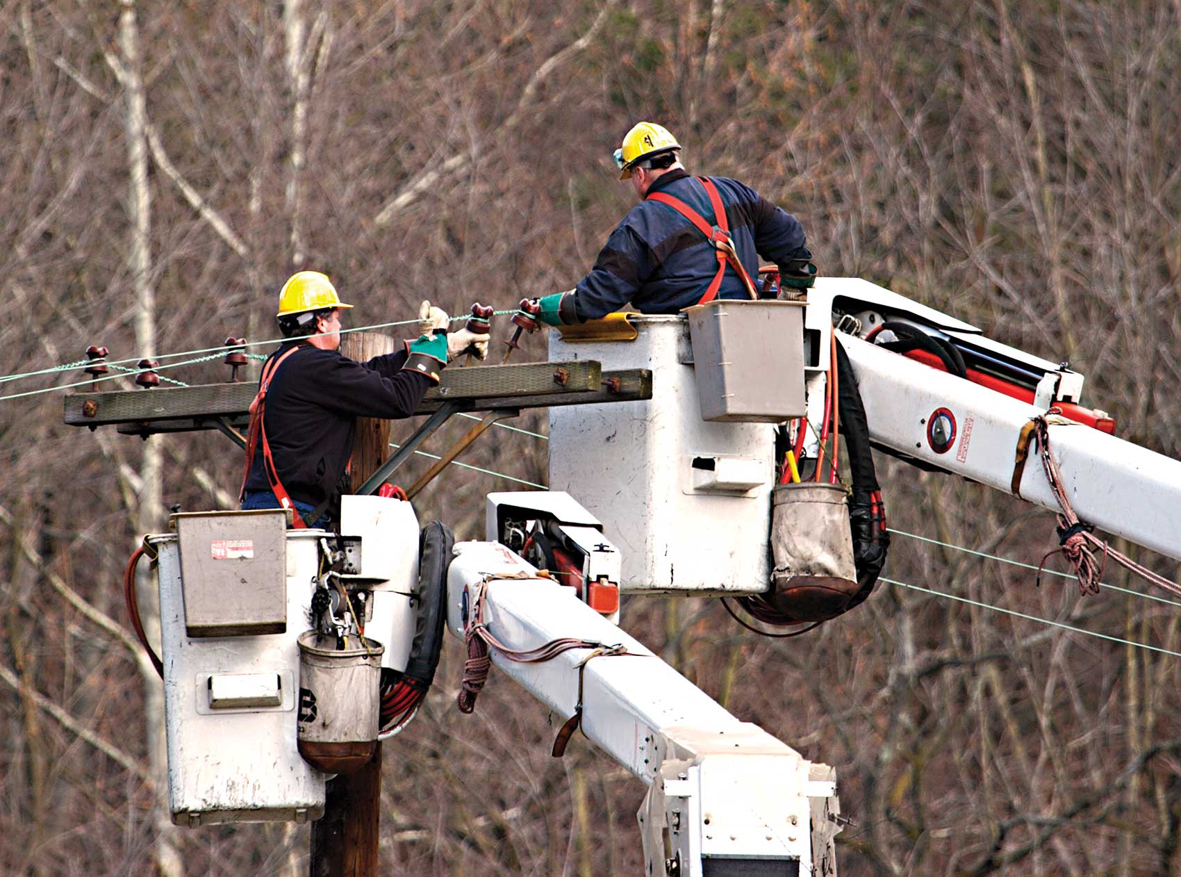Utility Workers: ESFI examines electrical injuries from 2003 to 2018