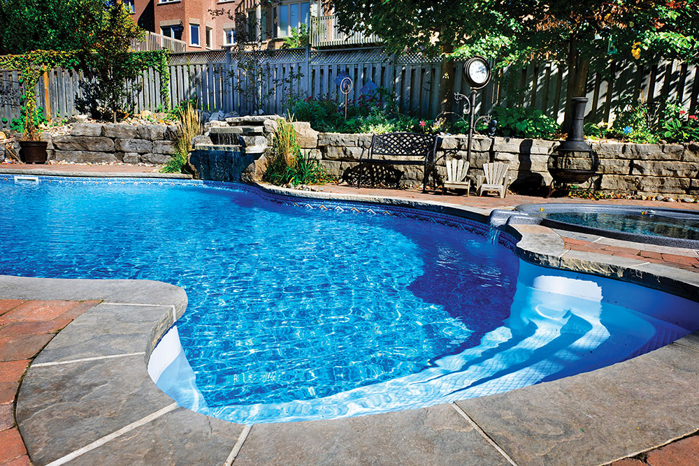 Photo 2. Example of a permanently installed pool