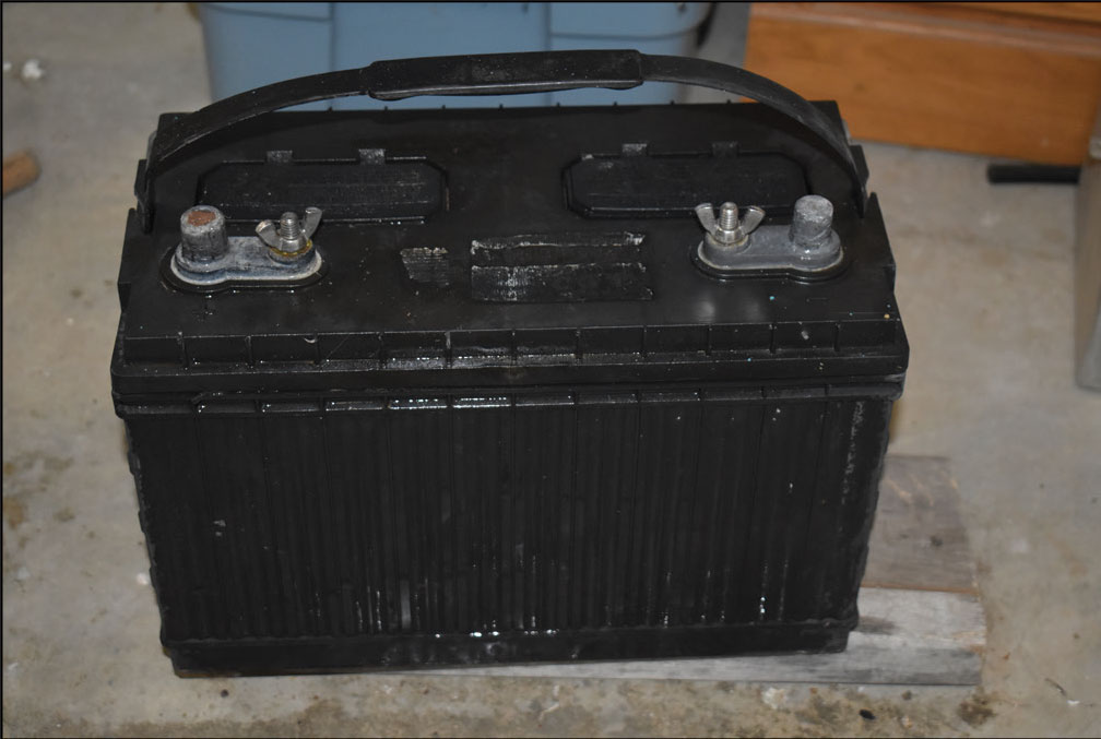 Photo 1. 12 V flooded lead-acid automotive battery. Courtesy of John Wiles
